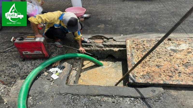 Bao lâu nên hút bể phốt một lần?