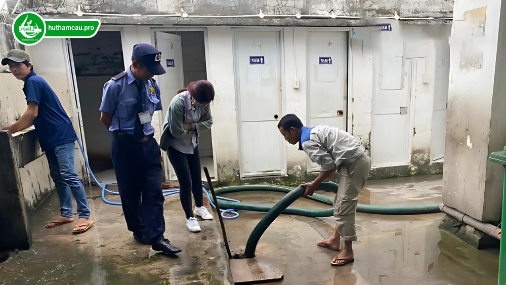 Dấu hiệu nhận biết hầm cầu khu công nghiệp đầy cần hút ngay
