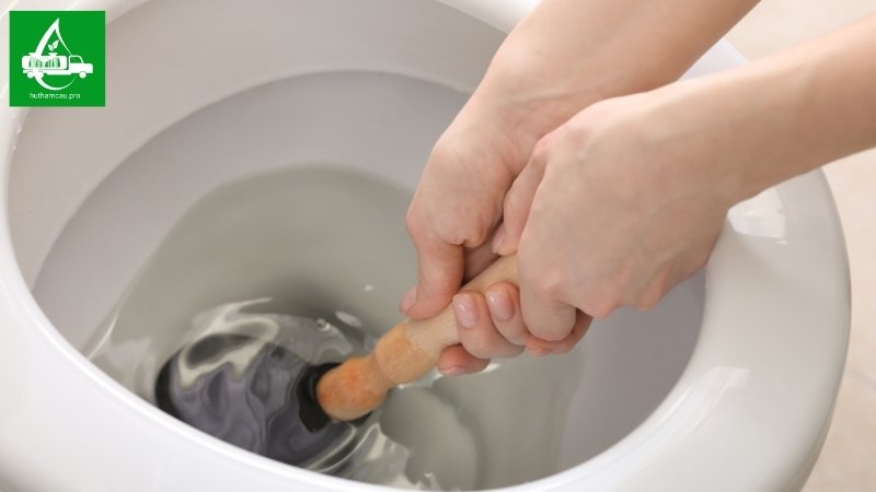 Hướng dẫn sử dụng cây hút hầm cầu