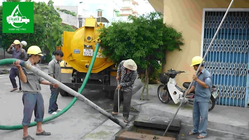 Kinh nghiệm chọn đơn vị hút hầm cầu