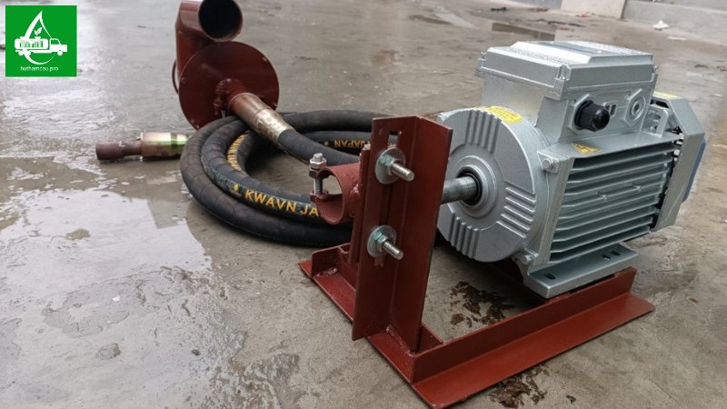 Máy hút hầm cầu chạy bằng điện