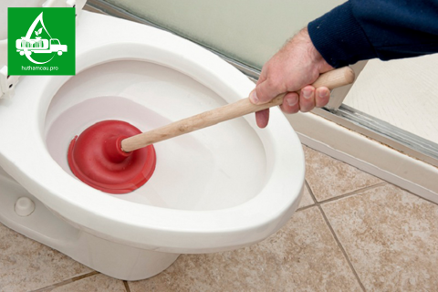 Nguyên nhân bồn cầu bị nghẹt