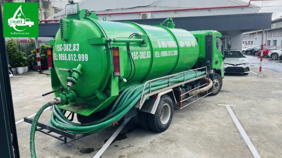 Xe hút hầm cầu chuyên dụng