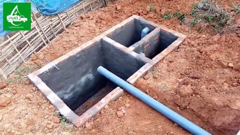 Đặt ống chờ hút bể phốt đúng kỹ thuật