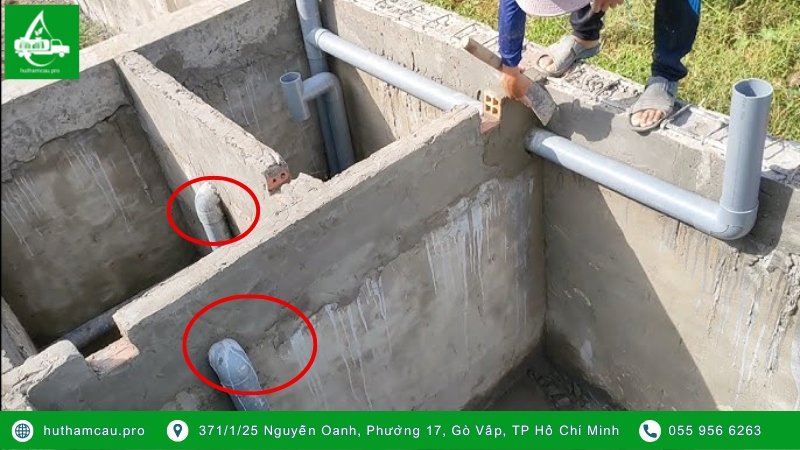 Lắp ống dẫn nối giữa các ngăn
